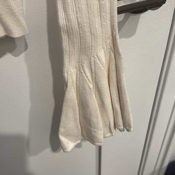 Intermix Top - Picture 2 of 3